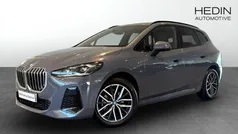 Grå (grey) Begagnad 2024 BMW 225 Active Tourer M Sport Minibuss | 428 700 kr (Marknadspris)