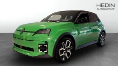 Grön (green) Ny 2025 Renault R5 Techno Halvkombi | 421 700 kr (Marknadspris)