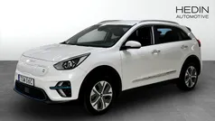 Vit (white) Begagnad 2022 Kia e-Niro Advance SUV | 269 900 kr (Marknadspris)