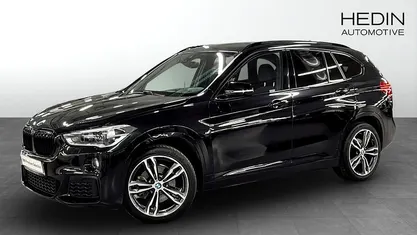 Svart Begagnad 2018 BMW X1 M Sport SUV | 244 700 kr (Marknadspris)