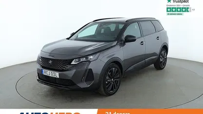 Grå Begagnad 2023 Peugeot 5008 GTi Minibuss | 333 000 kr (Marknadspris)