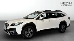 Vit (white) Begagnad 2021 Subaru Outback SUV | 329 900 kr (Marknadspris)