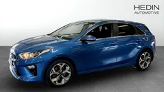 Blå (blue) Begagnad 2019 Kia Ceed Halvkombi | 179 900 kr (Marknadspris)