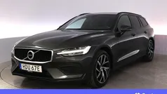 Mörkgrå Begagnad 2020 Volvo V60 Momentum Kombi | 284 900 kr (Marknadspris)