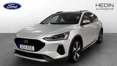 Grå (silver) Begagnad 2023 Ford Focus Active Halvkombi | 174 800 kr (Bra pris)
