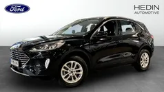 Svart (black) Begagnad 2022 Ford Kuga Titanium SUV | 244 900 kr (Marknadspris)