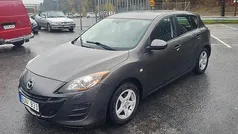 Grå Begagnad 2010 Mazda 3 Inclusive Halvkombi | 49 900 kr (Marknadspris)
