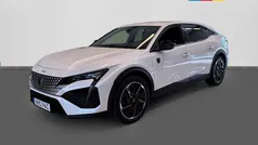 Vit Begagnad 2023 Peugeot 408 Sedan | 409 700 kr (Marknadspris)
