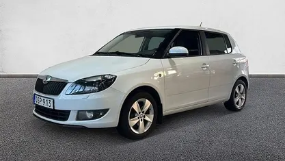 Begagnad 2014 Skoda Fabia Halvkombi | 64 900 kr (Marknadspris)