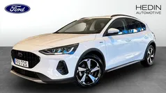 Vit (white) Begagnad 2024 Ford Focus Active Halvkombi | 219 900 kr (Bra pris)