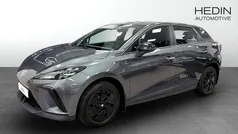 Grå (grey) Begagnad 2023 MG MG4 EV Halvkombi | 259 900 kr (Marknadspris)