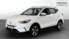 Vit (white) Begagnad 2022 MG ZS Luxury Sedan | 249 900 kr (Bra pris)