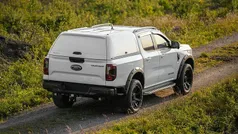 Frozen white Ny 2025 Ford Ranger Wildtrack Pickup | 622 000 kr (Marknadspris)