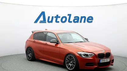 Begagnad BMW M135 M Performance 360 HK (264 kW) 2014 Halvkombi