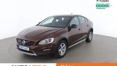Brun Begagnad 2016 Volvo S60 CC Summum Sedan | 195 000 kr (Marknadspris)