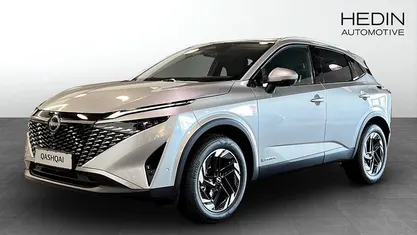 Silver Ny 2025 Nissan Qashqai N-Connecta SUV | 394 800 kr (Marknadspris)