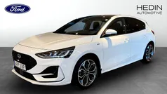 Begagnad 2022 Ford Focus ST-Line X Halvkombi | 229 000 kr (Marknadspris)