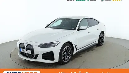 Vit Begagnad 2023 BMW i4 M Sport Sedan | 465 000 kr (Marknadspris)