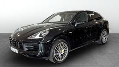Svart metallic Begagnad 2023 Porsche Cayenne Platinum Edition SUV | 919 900 kr (Superpris)