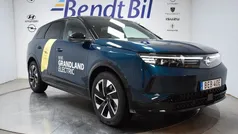 Finns i fler färger Ny 2024 Opel Grandland X SUV | 419 900 kr (Marknadspris)
