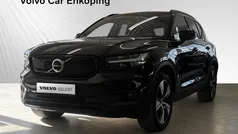 Svart Begagnad 2021 Volvo XC40 Plus SUV | 324 900 kr