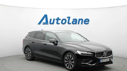 Begagnad Volvo V60 350 HK (257 kW) 2022 Svart Kombi