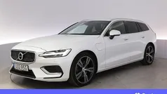 Begagnad 2021 Volvo V60 Inscription Kombi | 382 900 kr (Marknadspris)
