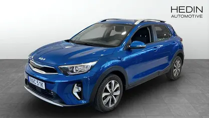 Blå Begagnad 2022 Kia Stonic Advance SUV | 204 900 kr (Marknadspris)