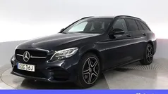 Mörkblå Begagnad 2020 Mercedes C300e AMG Kombi | 300 900 kr (Marknadspris)