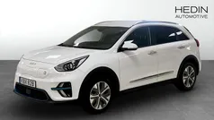Vit (white) Begagnad 2022 Kia e-Niro Advance SUV | 259 900 kr (Marknadspris)
