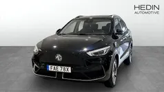 Svart (black) Begagnad 2022 MG ZS Luxury Sedan | 249 900 kr (Superpris)