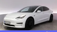 Vit Begagnad 2020 Tesla Model 3 Standard Range Plus Sedan | 254 900 kr (Marknadspris)