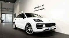 Vit Begagnad 2025 Porsche Cayenne SUV | 1 365 000 kr (Superpris)