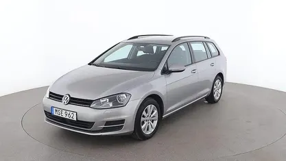Silver Begagnad 2015 VW Golf VII Kombi | 81 000 kr (Bra pris)