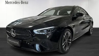 Begagnad Mercedes CLA200 Night 163 HK (119 kW) 2025 Sportkupé