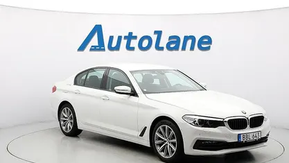 Begagnad BMW 520 Sport Line 184 HK (135 kW) 2018 Alpinweiss iii Sedan