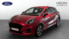 Röd (red) Begagnad 2022 Ford Puma ST-Line SUV | 199 900 kr (Superpris)
