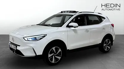 Begagnad MG ZS Luxury 114 kW (156 HK) 2022 Vit SUV