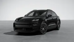 Begagnad 2025 Porsche Macan Performance Package SUV | 999 000 kr (Bra pris)