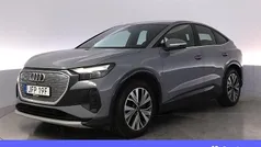 Grå Begagnad 2022 Audi Q4 Sportback e-tron Advanced SUV | 342 900 kr (Bra pris)