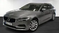 Ljusblå (blue) Begagnad 2018 Volvo V90 Kombi | 239 900 kr (Marknadspris)