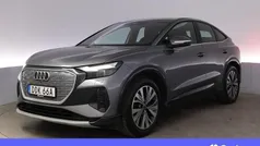 Grå Begagnad 2022 Audi Q4 Sportback e-tron Proline SUV | 371 900 kr (Marknadspris)