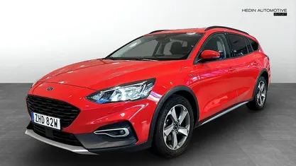 Röd (red) Begagnad 2021 Ford Focus Active Kombi | 169 900 kr (Bra pris)