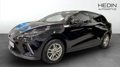 Svart Begagnad 2023 MG MG4 EV Luxury Halvkombi | 319 900 kr (Superpris)