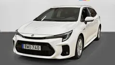 Vit Begagnad 2023 Suzuki Swace Kombi | 299 600 kr (Marknadspris)