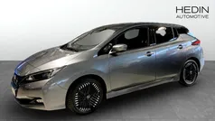 Grå (grey) Begagnad 2023 Nissan Leaf N-Connecta Halvkombi | 229 900 kr (Marknadspris)