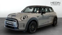 Grå (grey) Begagnad 2022 Mini Cooper SE Halvkombi | 188 700 kr (Superpris)
