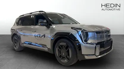 Begagnad Kia EV9 GT-Line 283 kW (385 HK) 2025 Grå SUV