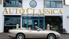 Grå metallic Begagnad 2000 Jaguar XKR Cab | 649 000 kr