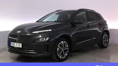 Grå Begagnad 2022 Hyundai Kona Essential SUV | 264 900 kr (Marknadspris)